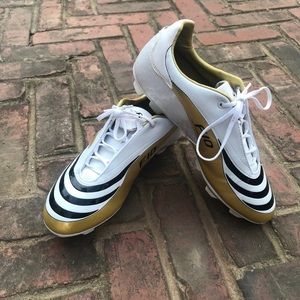 Adidas F10 Soccer Cleat Size 5.5